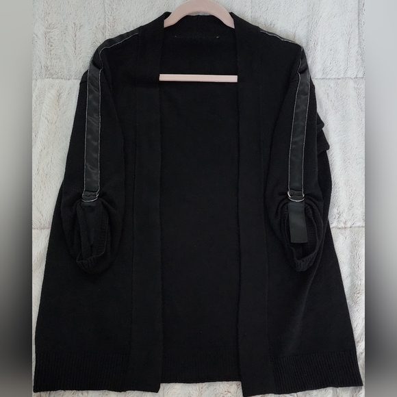 White House Black Market Sweater • Cardigan • Detailed Sleeves • Classic Fit • S - Picture 1 of 13